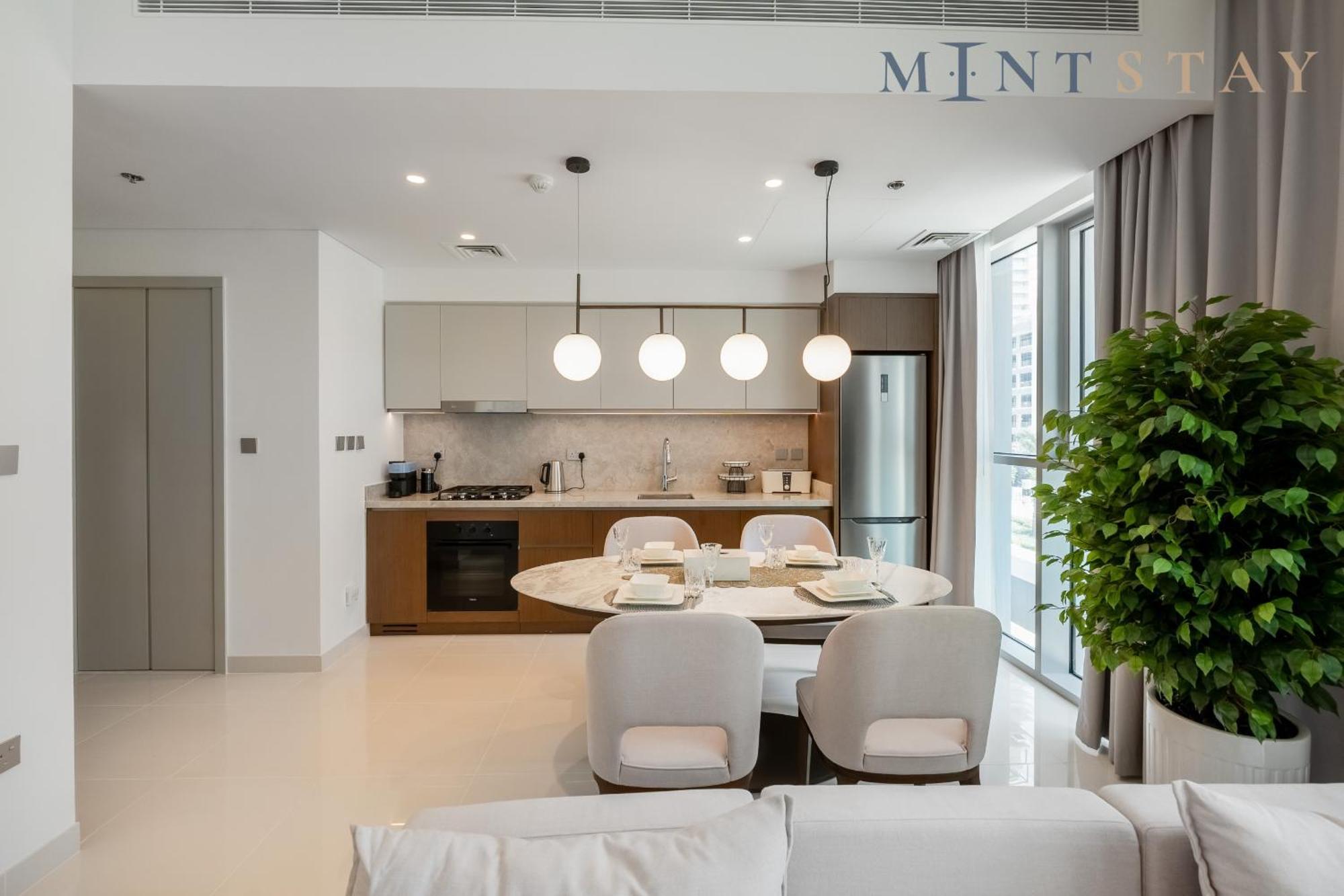 Isle 1, Emaar Beachfront - Mint *