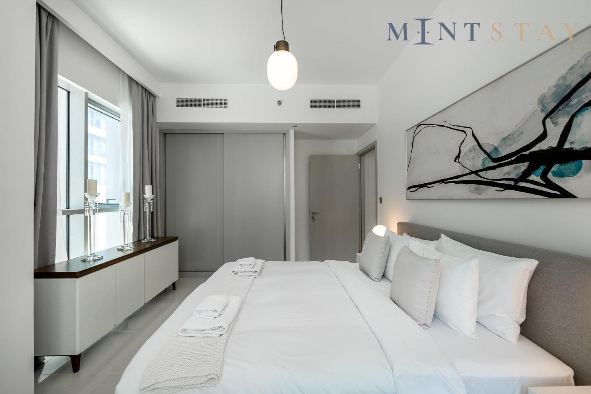 Isle 1, Emaar Beachfront - Mint *