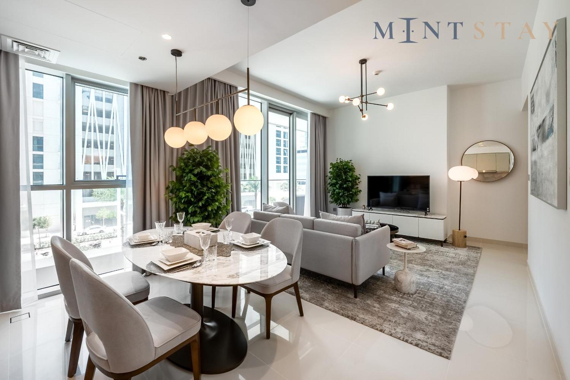 Isle 1, Emaar Beachfront - Mint Apartment
